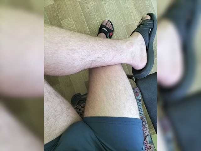 Snímky obrazovky vysielania Pararaaadon