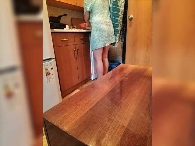 Snímky obrazovky vysielania Pararaaadon