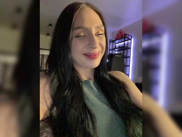 Snímky obrazovky vysielania PARTYNEXTNEXT