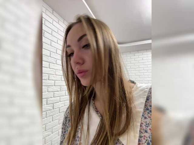 Snímky obrazovky vysielania KitFox