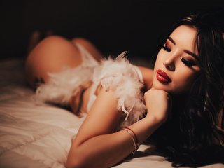 Erotický videorozhovor Azaya