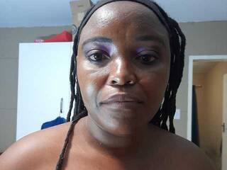 Erotický videohovor pinkpeaches4u