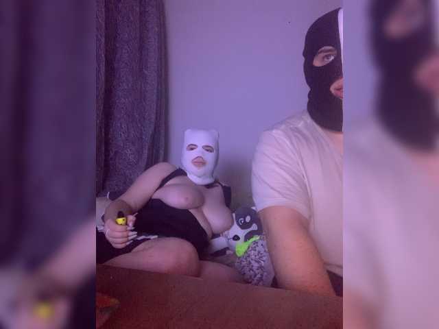 Snímky obrazovky vysielania PLAYPARA24