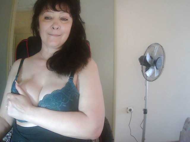 Fotografie poli0107 LOVENSE ON from 2 tokensPRIVATE GROUP CHAT . SPYPM 20 tokcam2cam in spy