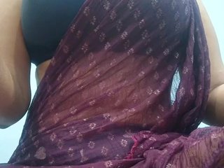 Erotický videohovor Praveenatelugu