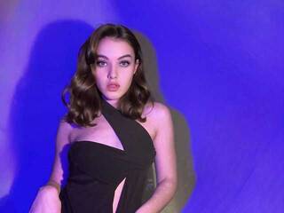 Erotický videohovor PrettyJuna