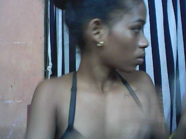 Snímky obrazovky vysielania prettymims