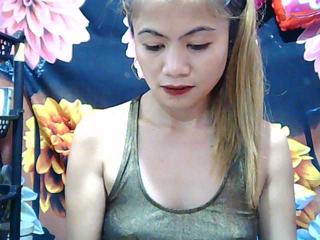 Snímky obrazovky vysielania Prettysam19