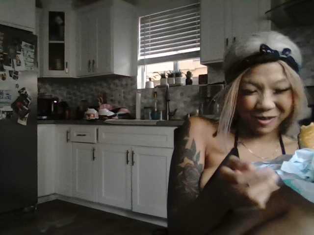 Snímky obrazovky vysielania Princesskimami