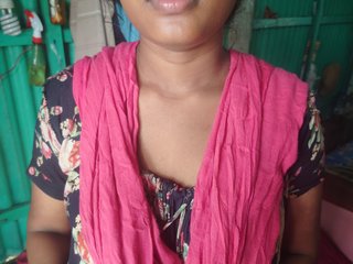 Erotický videohovor priyakhalifa20