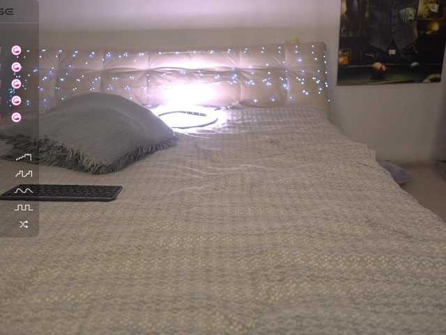 Snímky obrazovky vysielania Evelina_fox