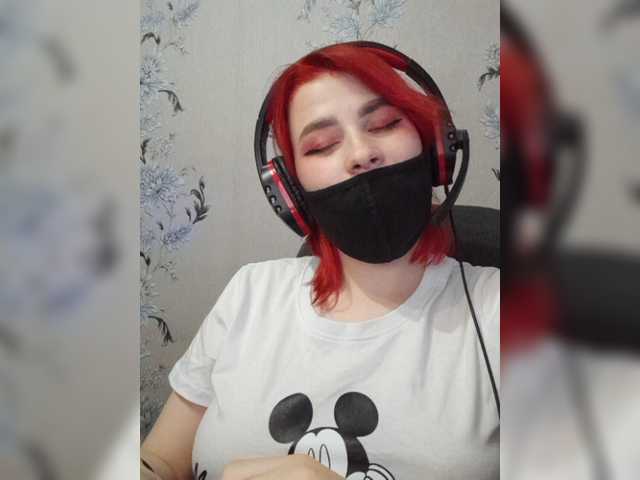 Snímky obrazovky vysielania Queen-Pain