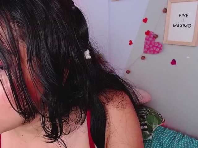 Fotografie Rachel-Morgan hello guys, It's day that we vibrate together.. #latina #cum #squirt #girl #new #feets #tits #ass #dancing #pussy #love #play #lovens #satisfyer