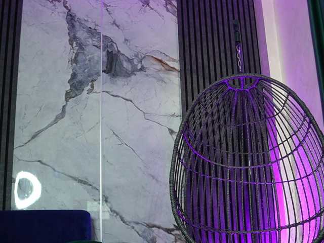 Snímky obrazovky vysielania RachelRavee