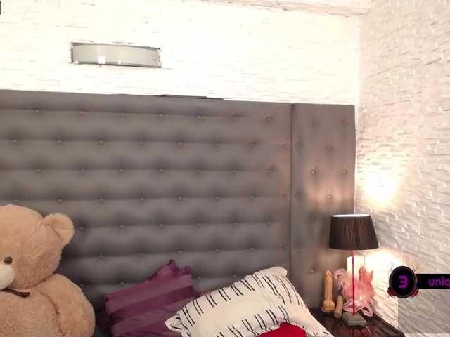 Snímky obrazovky vysielania RaniaVibes