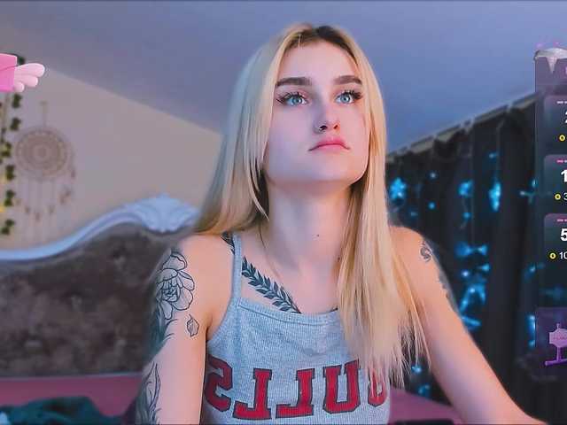 Snímky obrazovky vysielania Ravenaaa