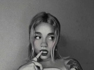 Erotický videohovor Raycatt1