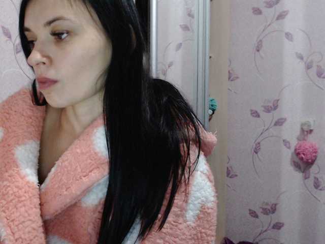 Snímky obrazovky vysielania Tifffannny