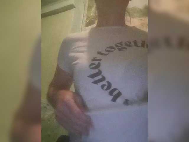 Snímky obrazovky vysielania Rosa41