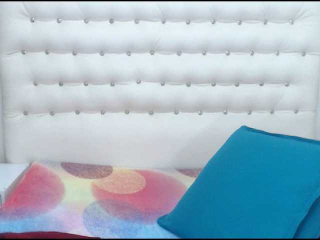 Snímky obrazovky vysielania RosieLuxe