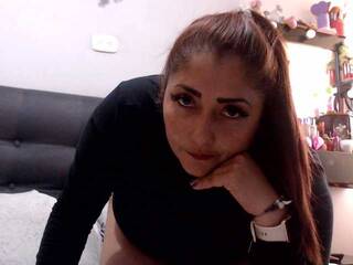 Erotický videohovor ROUSE-22