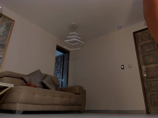 Erotický videohovor RoxanneHill