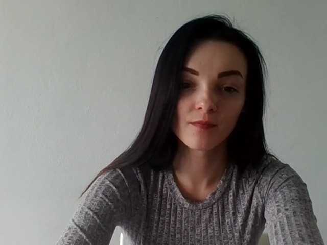 Snímky obrazovky vysielania RoxiSexy