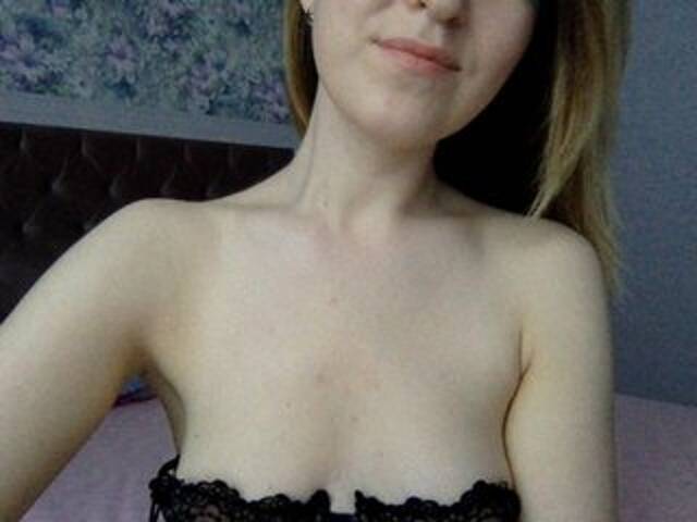 Snímky obrazovky vysielania SammerWhite