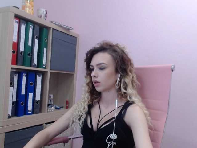 Snímky obrazovky vysielania SammyOffice