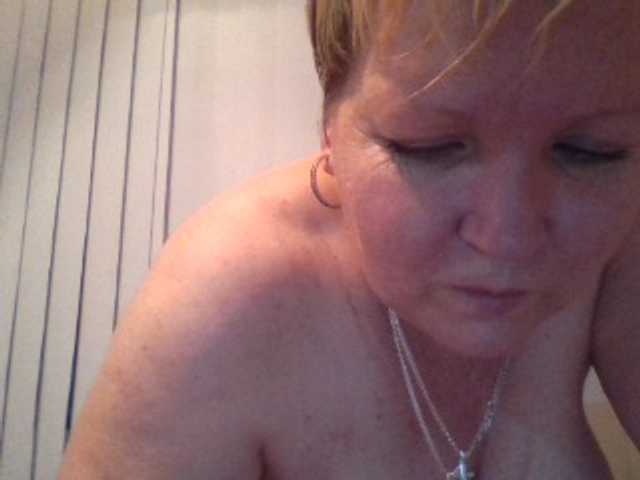Snímky obrazovky vysielania sandra788725