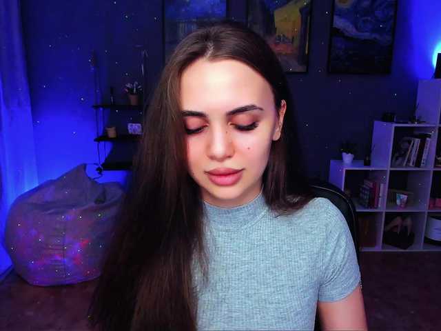 Snímky obrazovky vysielania Saudade9