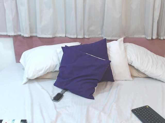 Snímky obrazovky vysielania ScarletLevis