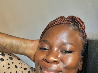 Erotický videohovor Secymelanin