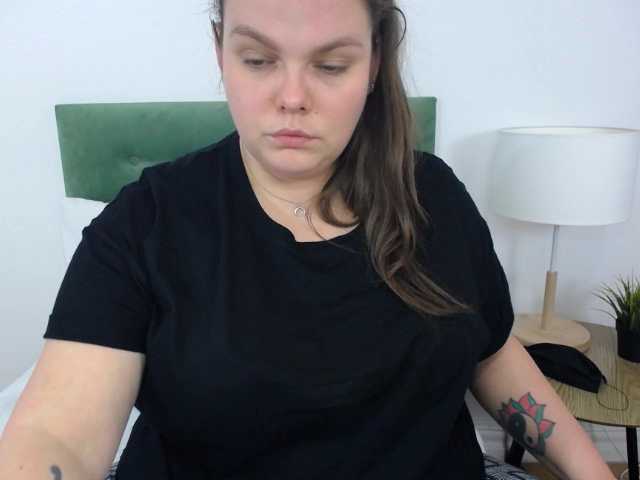Snímky obrazovky vysielania SelinaBB