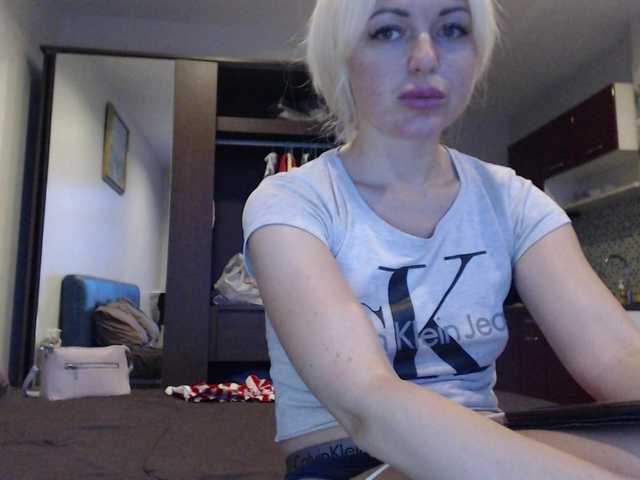 Fotografie Sex-Sex-Ass Lovense works from 2x tokensslap ass 5 tipgroup only and privateshow naked after @remain