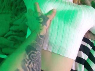 Erotický videohovor SexFamily-1