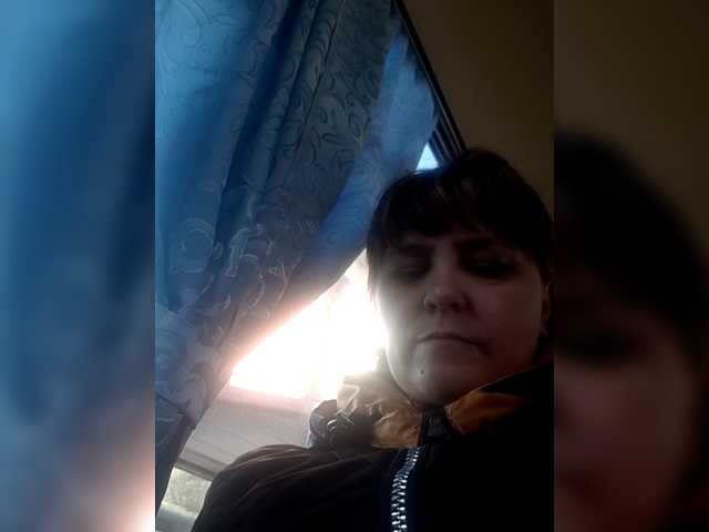 Snímky obrazovky vysielania sexmarisha2