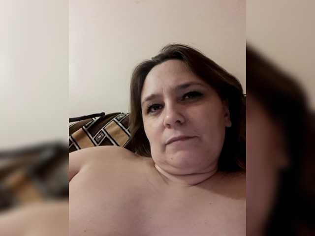 Snímky obrazovky vysielania sexmarisha2