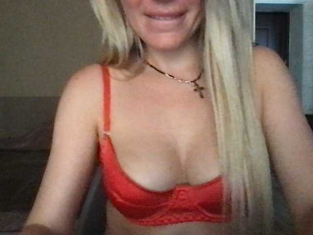 Snímky obrazovky vysielania Sexy-girl999