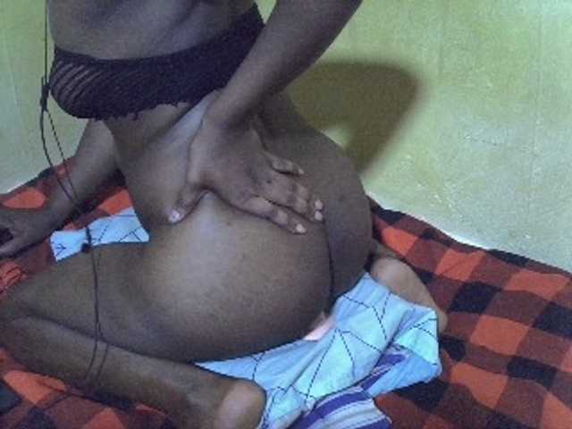 Snímky obrazovky vysielania sexy-lizzy