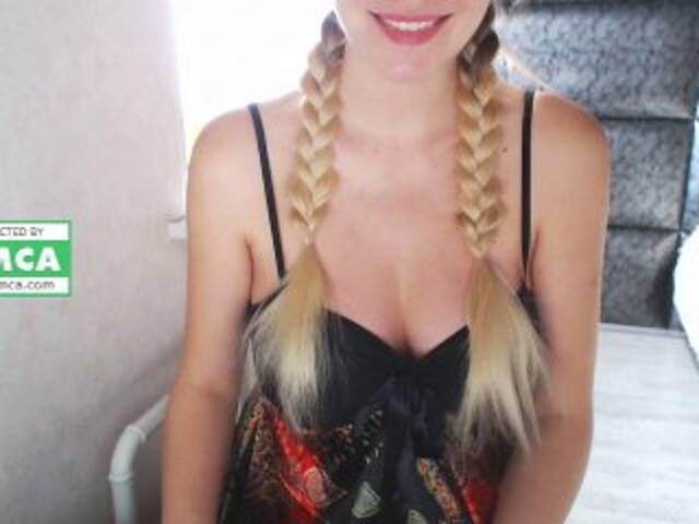 Snímky obrazovky vysielania Sexy1lady