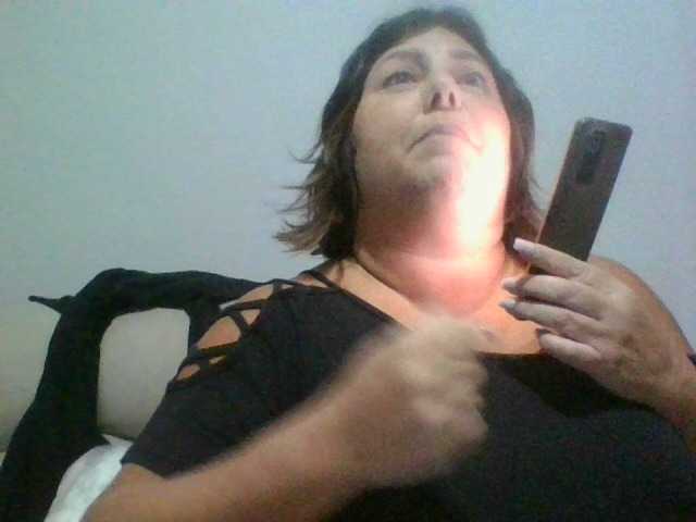 Snímky obrazovky vysielania sexydeby