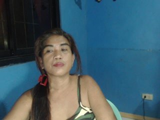 Snímky obrazovky vysielania sexyHOTmature