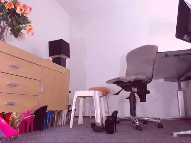 Snímky obrazovky vysielania SexyLegs