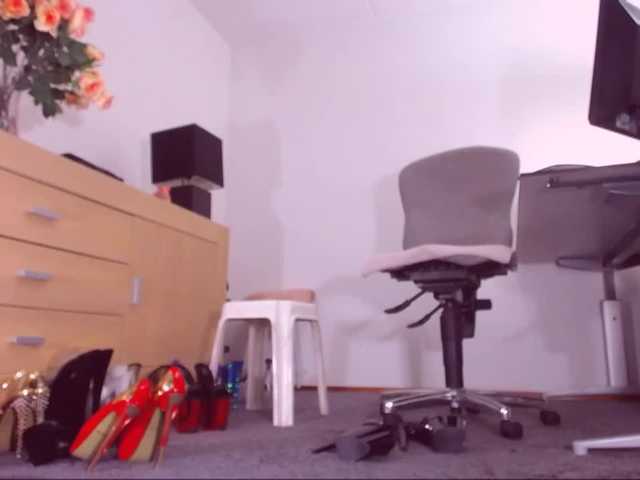 Snímky obrazovky vysielania SexyLegs