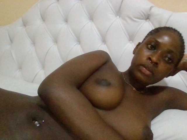 Snímky obrazovky vysielania sexymolly2