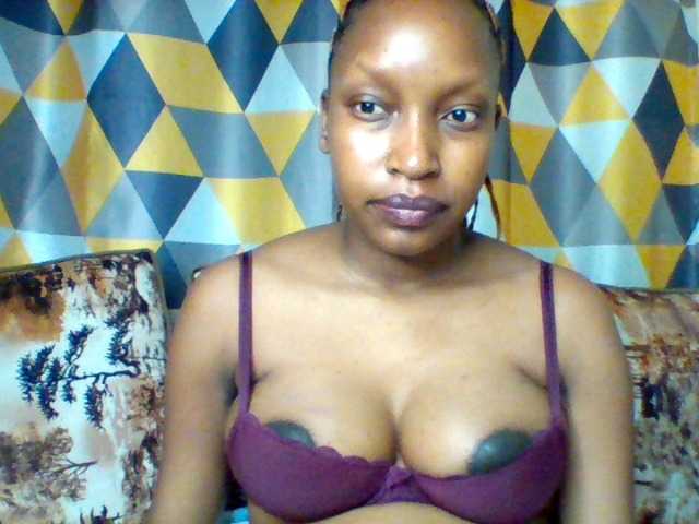 Snímky obrazovky vysielania Sexyred-4