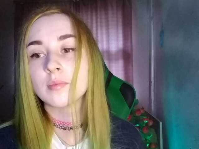 Snímky obrazovky vysielania Marceline2018