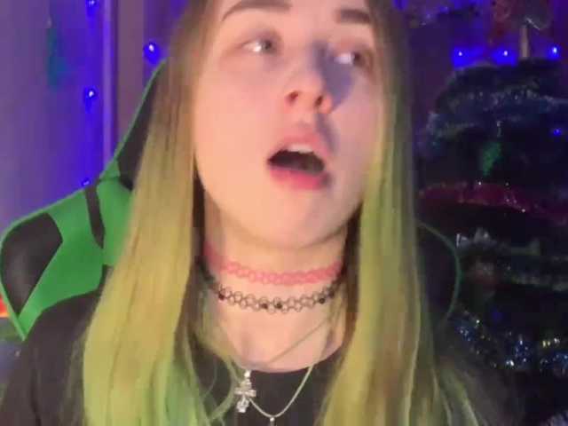 Snímky obrazovky vysielania Marceline2018
