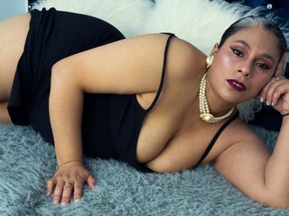 Erotický videorozhovor SheilaReeves